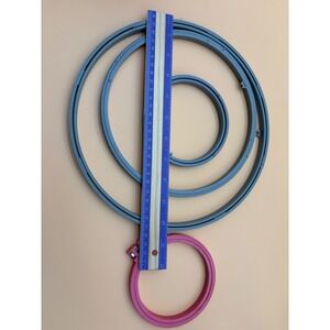 Unbranded Embroidery Hoops Unisex OS Grey Pink Excellent Plastic Craft Set of 4